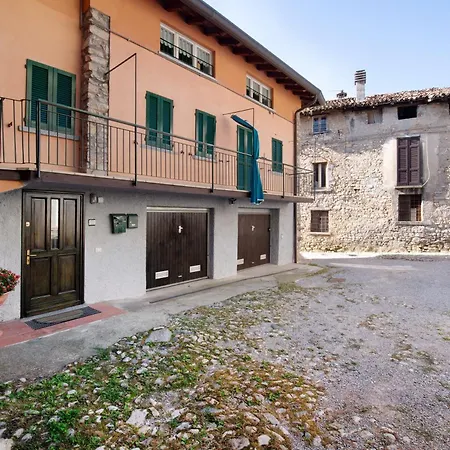 La Corte Di Zio Pippo Albavilla