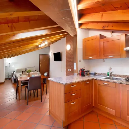 La Corte Di Zio Pippo 아파트 *