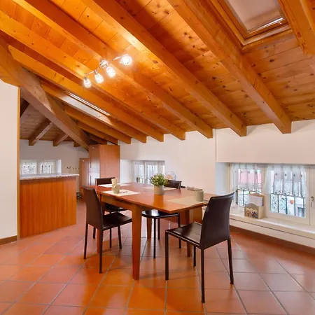 La Corte Di Zio Pippo Apartment *